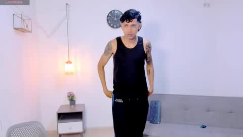 Snapshot of br4ndon_cooper chatting on May 1, 2026, 7:02 am Brandon online show from May 1, 2026, 7:02 am