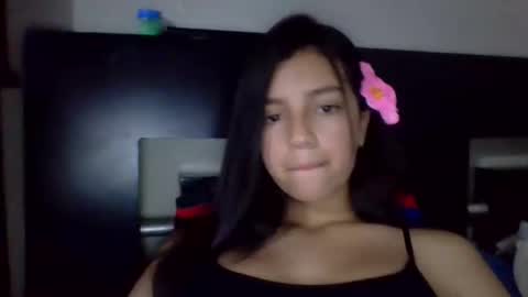 brad_and_emma293215 online show from September 12, 2025, 10:21 pm