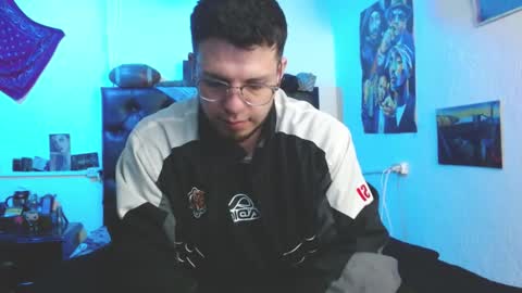 Snapshot of brad_hot_boy chatting on September 25, 2025, 2:26 am brad hot boy online show from September 25, 2025, 2:26 am