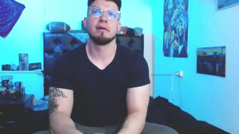 Snapshot of brad_hot_boy chatting on December 20, 2025, 3:30 pm brad hot boy online show from December 20, 2025, 3:30 pm