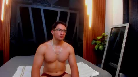 brad summer online show from January 8, 2025, 11:52 pm