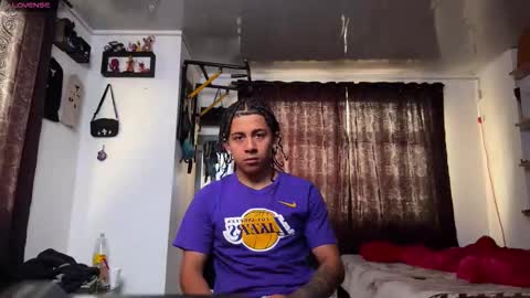 Bradley Strong online show from February 1, 2026, 3:32 pm