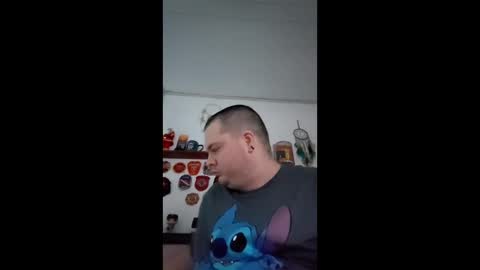 bradleydurand97 online show from April 1, 2026, 9:56 pm