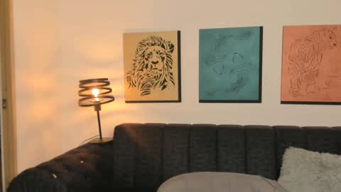 bradleymartin7 online show from March 14, 2026, 4:12 pm