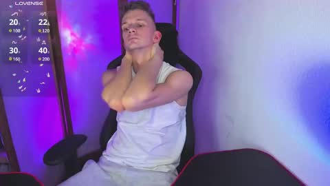 Snapshot of bradmaloney chatting on February 2, 2025, 6:53 pm brad maloney online show from February 2, 2025, 6:53 pm