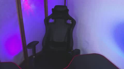 Snapshot of bradmaloney chatting on March 12, 2025, 11:12 pm brad maloney online show from March 12, 2025, 11:12 pm