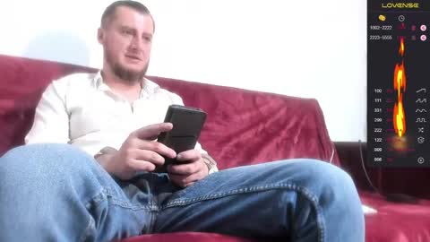 Snapshot of bradryder__ chatting on April 23, 2026, 4:53 pm Call me Alex online show from April 23, 2026, 4:53 pm