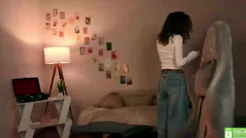 Lilly online show from October 10, 2025, 11:53 am