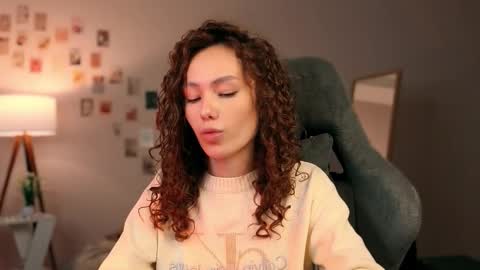 Lilly online show from October 16, 2025, 1:12 pm