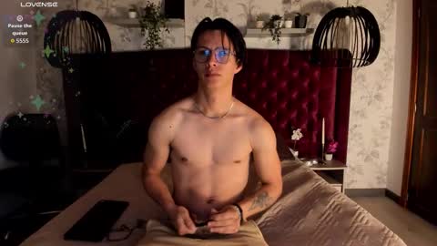 brandon_starkk online show from December 21, 2025, 12:01 pm