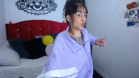 Snapshot of brandy_angell chatting on January 12, 2025, 3:28 am brandy_angell online show from January 12, 2025, 3:28 am