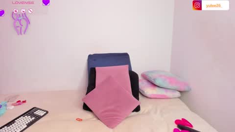 brandy   Independent model online show from November 13, 2025, 1:48 am