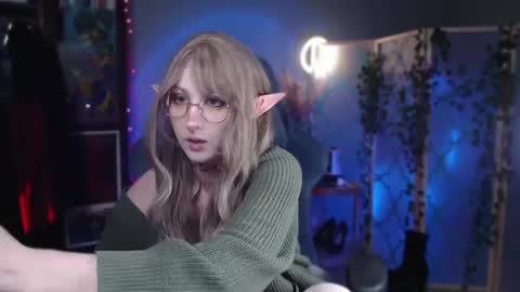 Aurorabut ur dad just calls me Rory online show from March 12, 2025, 12:04 pm