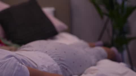 Alex online show from April 17, 2026, 12:41 pm