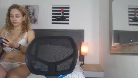 Vanesa online show from February 13, 2026, 11:17 am