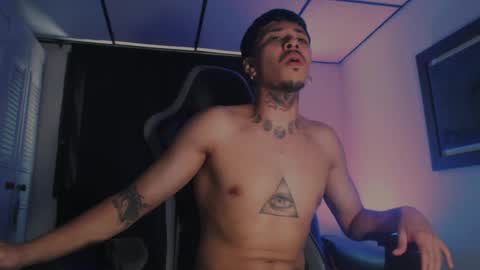 brasi_ online show from September 19, 2025, 5:02 pm