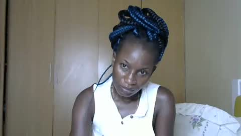 Snapshot of brat_bubble chatting on January 5, 2025, 9:15 am brat_bubble online show from January 5, 2025, 9:15 am