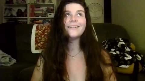 bratty_mamaa online show from November 11, 2025, 8:03 am