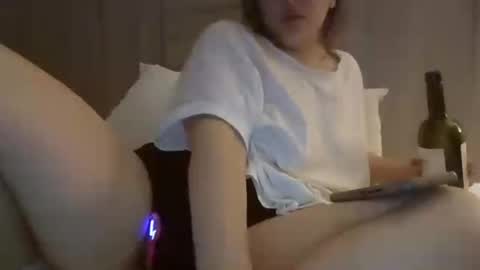 Bratty Bonnie online show from March 8, 2026, 2:21 pm