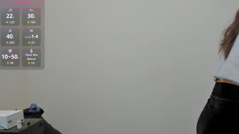 bravepetunia online show from October 24, 2025, 12:56 pm