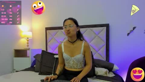 bravepetunia online show from November 5, 2025, 12:27 pm