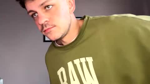 braziliangoodboy online show from June 28, 2026, 8:04 pm