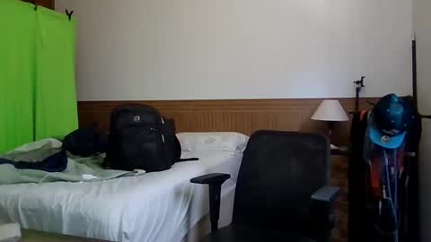 Fabio online show from October 24, 2025, 1:29 pm