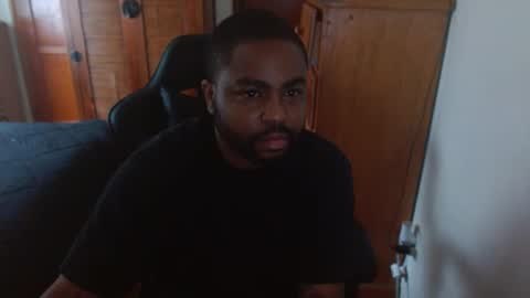 Breadw1nnah online show from September 26, 2025, 3:27 pm