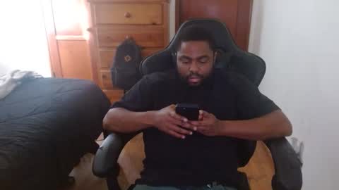 Breadw1nnah online show from October 29, 2025, 5:25 pm