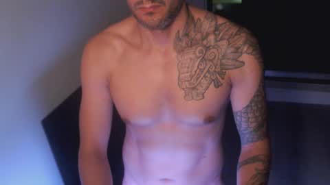 Snapshot of break_dusk chatting on May 27, 2026, 3:03 am break_dusk online show from May 27, 2026, 3:03 am
