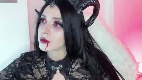 Rei  online show from October 23, 2025, 4:23 am