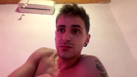 Snapshot of breanexe chatting on October 16, 2025, 6:09 pm breanexe online show from October 16, 2025, 6:09 pm