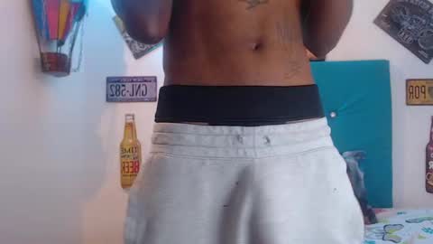 Snapshot of breazer__ chatting on March 12, 2025, 9:12 am breazer__ online show from March 12, 2025, 9:12 am