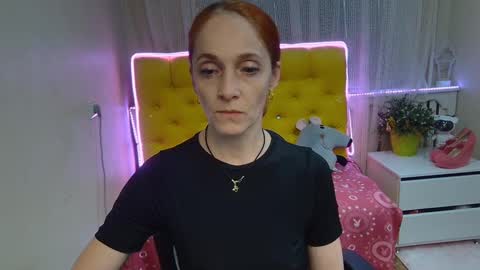 Snapshot of breeterner chatting on February 5, 2025, 3:13 am breeterner online show from February 5, 2025, 3:13 am
