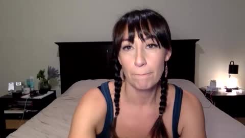 breezydoesit95 online show from January 8, 2026, 6:16 am