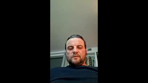 Snapshot of breitling43 chatting on January 11, 2026, 2:05 am breitling43 online show from January 11, 2026, 2:05 am