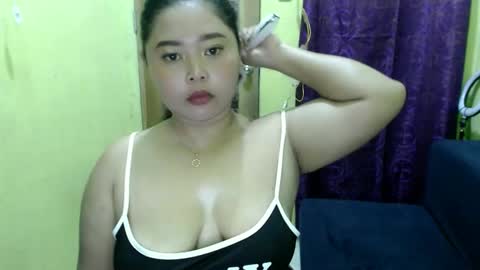 Snapshot of breliantes chatting on June 9, 2026, 11:27 pm breliantes online show from June 9, 2026, 11:27 pm