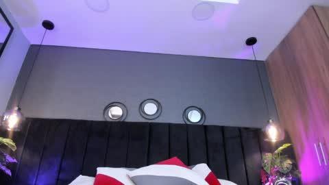   online show from March 26, 2026, 4:51 am