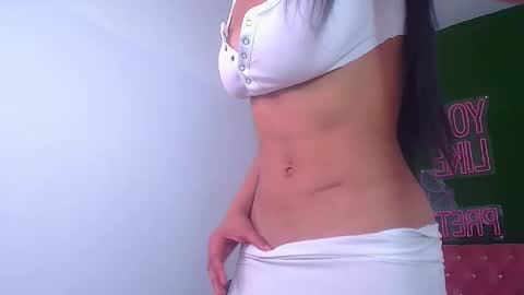 Snapshot of brenda_a_ chatting on December 5, 2024, 7:28 pm Brendi online show from December 5, 2024, 7:28 pm