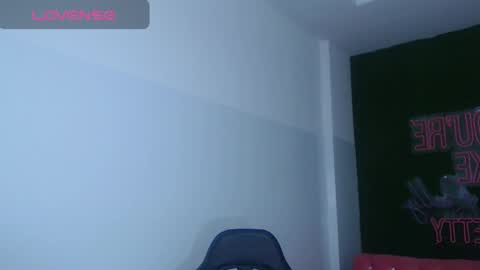 Snapshot of brenda_a_ chatting on February 13, 2025, 7:52 pm Brendi online show from February 13, 2025, 7:52 pm