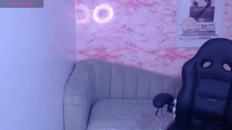 Snapshot of brenda_a_ chatting on October 27, 2025, 1:09 am Brendi online show from October 27, 2025, 1:09 am