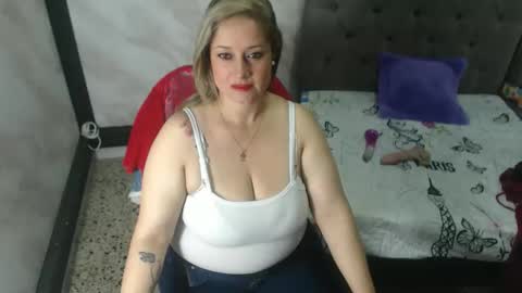brenda_bigtitis online show from October 15, 2025, 12:33 am