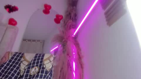 Brenda online show from February 12, 2026, 4:29 am