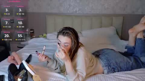 Snapshot of brenda_m00n chatting on June 28, 2026, 10:10 am Brenda online show from June 28, 2026, 10:10 am
