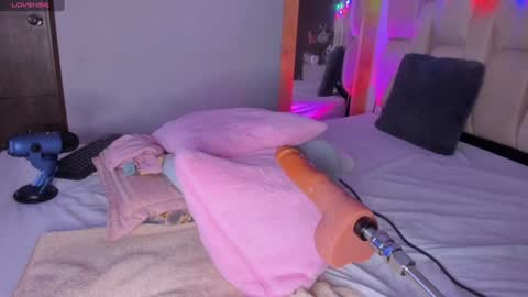 Snapshot of brenda_ruiz_ chatting on February 2, 2025, 12:24 pm Branda online show from February 2, 2025, 12:24 pm