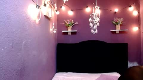 brenda_smile12 online show from September 23, 2025, 1:36 pm