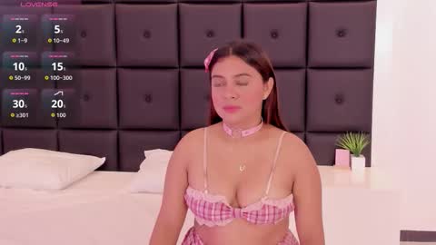 Brenda  online show from September 10, 2025, 12:27 pm