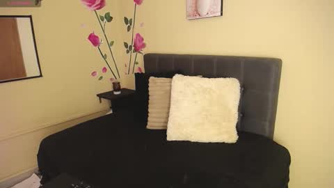 Brenda online show from October 16, 2025, 7:48 pm