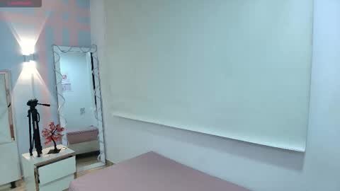 BRENDDA  online show from December 23, 2025, 3:04 am