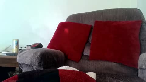 Brenin Bralbe online show from February 18, 2025, 4:48 pm